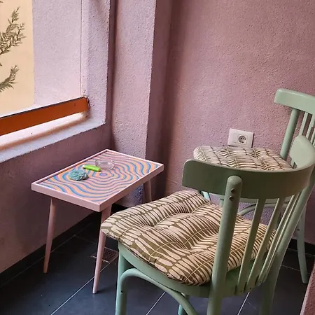 Small Cozy Lägenhet